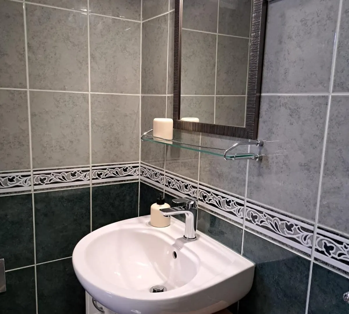Apartman Marina - A7 0*, Povljana